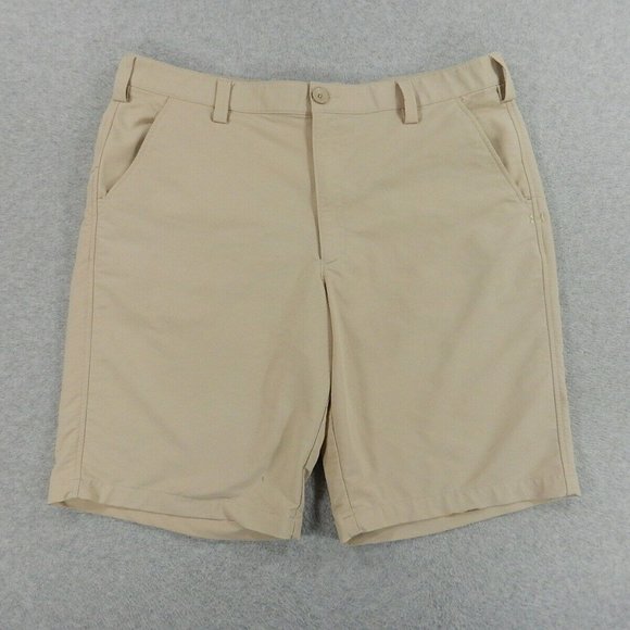 UNDER ARMOUR Other - Under Armour Flat Front Casual Shorts (Mens 38)